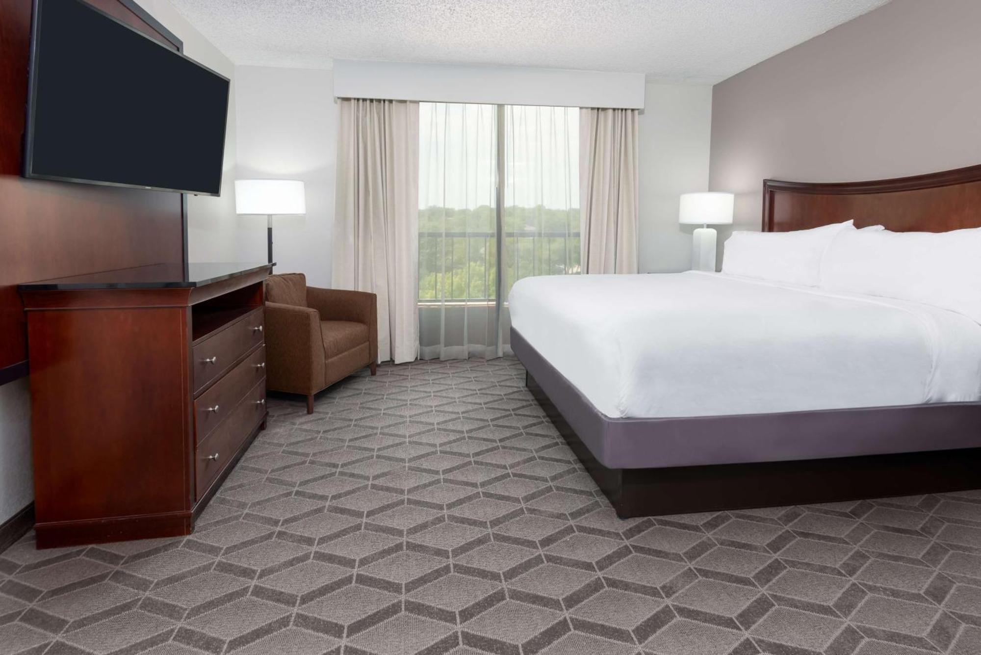 Embassy Suites Dallas - Park Central Area Esterno foto