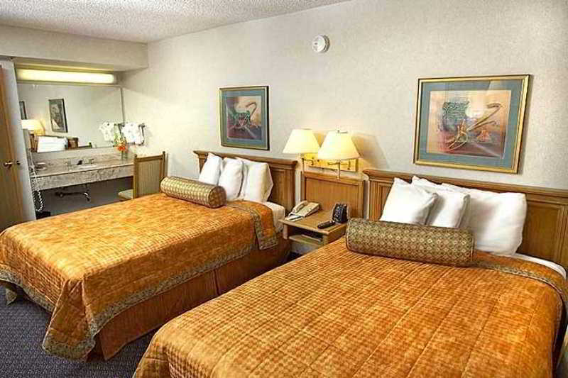 Embassy Suites Dallas - Park Central Area Camera foto